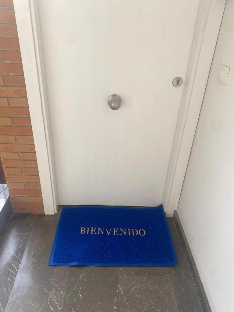 דירות Precioso Atico Con Terraza Centro Historico מאלגה מראה חיצוני תמונה